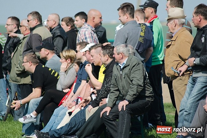 Zdjęcie w galerii na portalu naszraciborz.pl: Borucin jak Borussia. Cerkowniak niczym Lewandowski wiadomości z regionu
