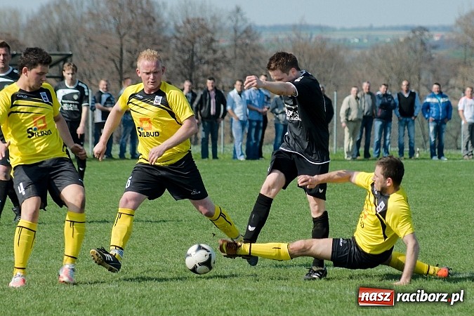Zdjęcie w galerii na portalu naszraciborz.pl: Borucin jak Borussia. Cerkowniak niczym Lewandowski wiadomości z regionu