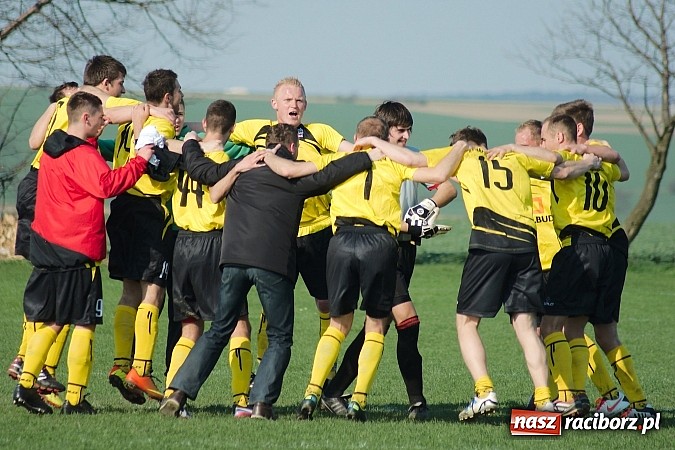 Zdjęcie w galerii na portalu naszraciborz.pl: Borucin jak Borussia. Cerkowniak niczym Lewandowski wiadomości z regionu