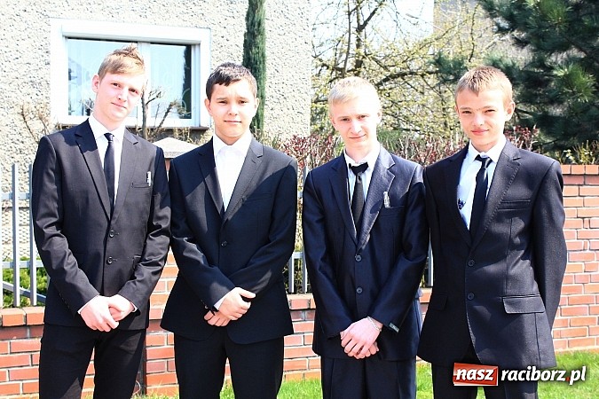 Zdjęcie w galerii na portalu naszraciborz.pl: Gimnazjaliści po pierwszym dniu zmagań wiadomości z regionu