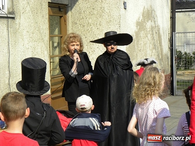 Zdjęcie w galerii na portalu naszraciborz.pl: Światowy Dzień Książki w Brzeziu wiadomości z regionu