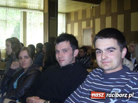 Zdjęcie w galerii na portalu naszraciborz.pl: Buzek - Migalski, niedoszłe starcie wiadomości z regionu