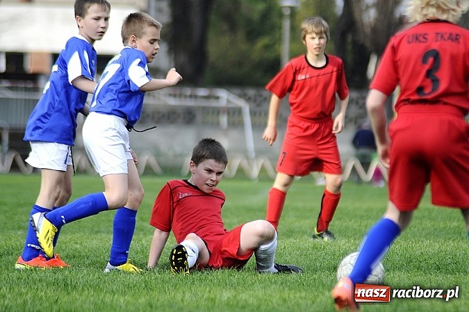 Zdjęcie w galerii na portalu naszraciborz.pl: Sześć goli przy Wyszyńskiego wiadomości z regionu