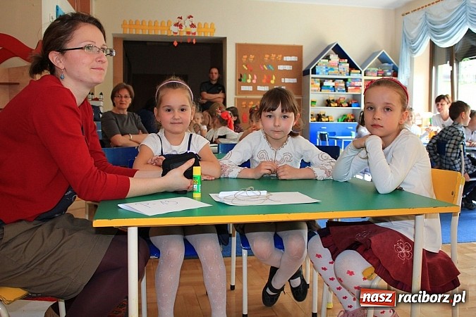 Zdjęcie w galerii na portalu naszraciborz.pl: Przedszkolaki wykazały się wiedzą o Raciborzu wiadomości z regionu