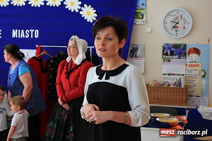 Zdjęcie w galerii na portalu naszraciborz.pl: Przedszkolaki wykazały się wiedzą o Raciborzu wiadomości z regionu