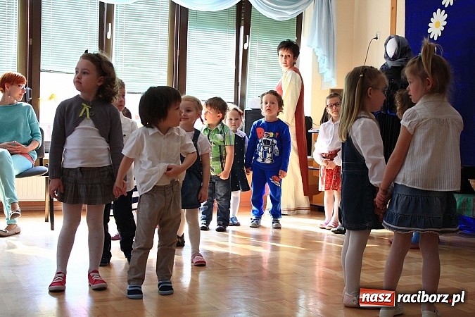 Zdjęcie w galerii na portalu naszraciborz.pl: Przedszkolaki wykazały się wiedzą o Raciborzu wiadomości z regionu