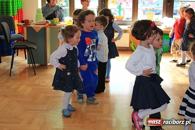 Zdjęcie w galerii na portalu naszraciborz.pl: Przedszkolaki wykazały się wiedzą o Raciborzu wiadomości z regionu