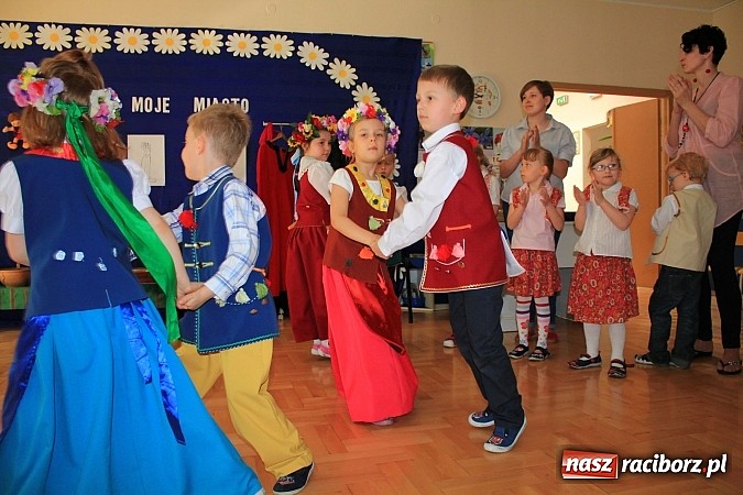 Zdjęcie w galerii na portalu naszraciborz.pl: Przedszkolaki wykazały się wiedzą o Raciborzu wiadomości z regionu