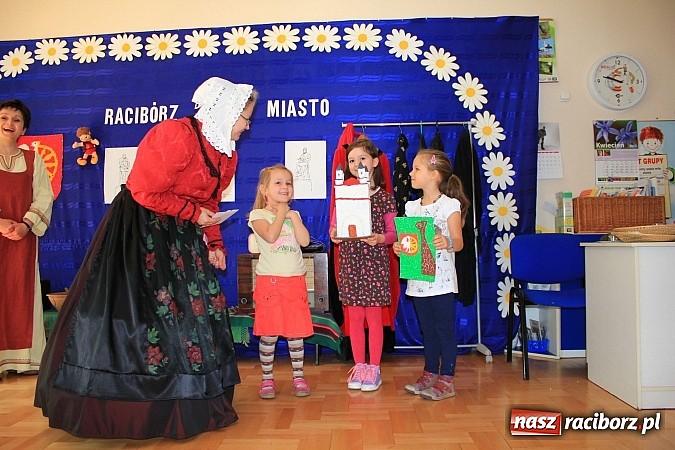 Zdjęcie w galerii na portalu naszraciborz.pl: Przedszkolaki wykazały się wiedzą o Raciborzu wiadomości z regionu
