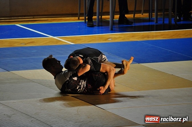 Zdjęcie w galerii na portalu naszraciborz.pl: Raciborzanie na Ju Jitsu Fight Night Rybnik 2013 wiadomości z regionu