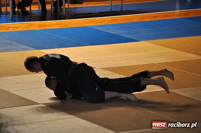 Zdjęcie w galerii na portalu naszraciborz.pl: Raciborzanie na Ju Jitsu Fight Night Rybnik 2013 wiadomości z regionu