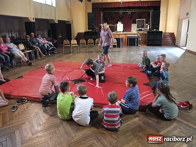 Zdjęcie w galerii na portalu naszraciborz.pl: Młodzi adepci ju-jitsu w Krzanowicach wiadomości z regionu