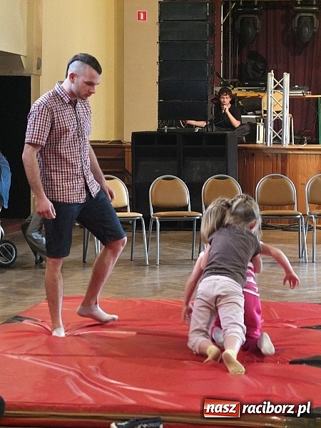 Zdjęcie w galerii na portalu naszraciborz.pl: Młodzi adepci ju-jitsu w Krzanowicach wiadomości z regionu