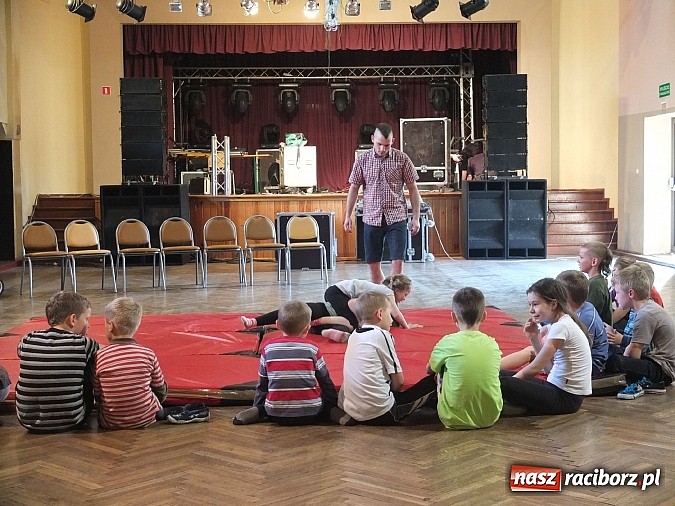 Zdjęcie w galerii na portalu naszraciborz.pl: Młodzi adepci ju-jitsu w Krzanowicach wiadomości z regionu