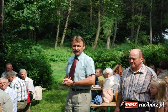 Zdjęcie w galerii na portalu naszraciborz.pl: Piknik pszczelarzy wiadomości z regionu