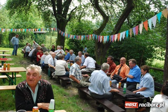 Zdjęcie w galerii na portalu naszraciborz.pl: Piknik pszczelarzy wiadomości z regionu