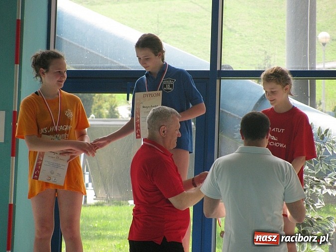 Zdjęcie w galerii na portalu naszraciborz.pl: Pływanie: Chłopcy z 15-tki najlepsi wiadomości z regionu