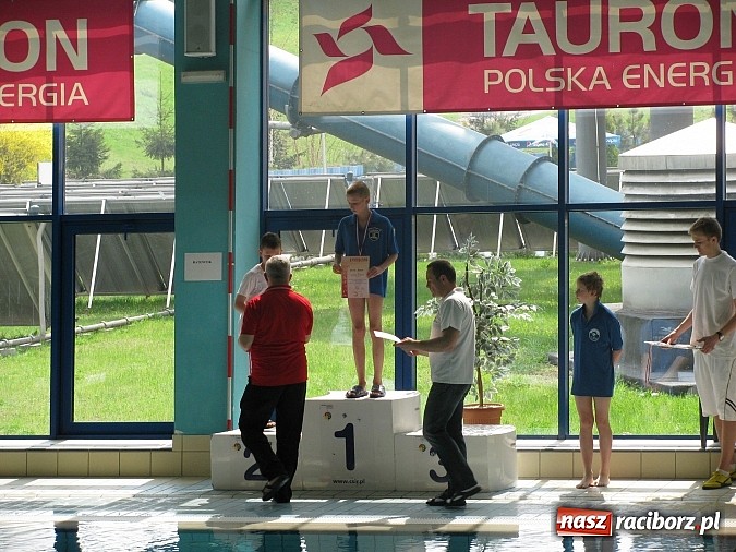 Zdjęcie w galerii na portalu naszraciborz.pl: Pływanie: Chłopcy z 15-tki najlepsi wiadomości z regionu