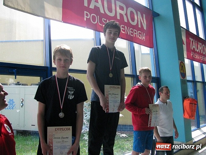 Zdjęcie w galerii na portalu naszraciborz.pl: Pływanie: Chłopcy z 15-tki najlepsi wiadomości z regionu