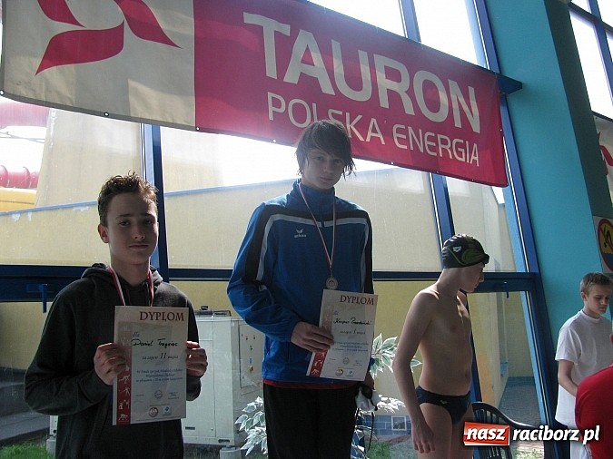 Zdjęcie w galerii na portalu naszraciborz.pl: Pływanie: Chłopcy z 15-tki najlepsi wiadomości z regionu
