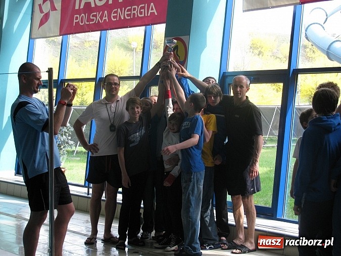Zdjęcie w galerii na portalu naszraciborz.pl: Pływanie: Chłopcy z 15-tki najlepsi wiadomości z regionu