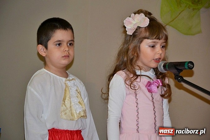 Zdjęcie w galerii na portalu naszraciborz.pl: Teatrzyki przedszkolne na przeglądzie w Tworkowie wiadomości z regionu