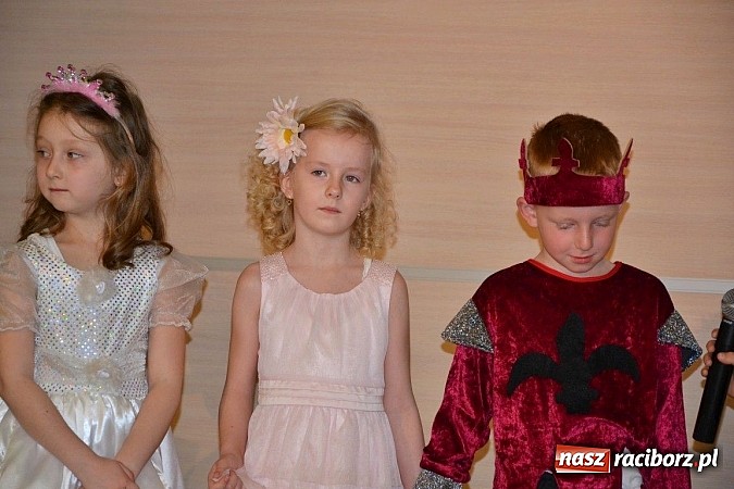 Zdjęcie w galerii na portalu naszraciborz.pl: Teatrzyki przedszkolne na przeglądzie w Tworkowie wiadomości z regionu