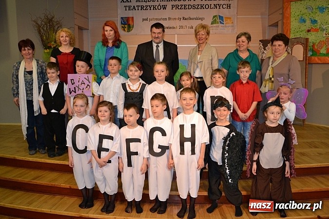 Zdjęcie w galerii na portalu naszraciborz.pl: Teatrzyki przedszkolne na przeglądzie w Tworkowie wiadomości z regionu