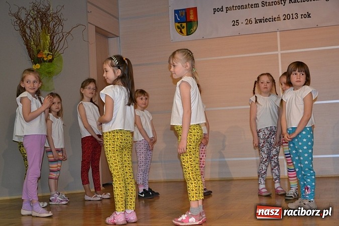 Zdjęcie w galerii na portalu naszraciborz.pl: Teatrzyki przedszkolne na przeglądzie w Tworkowie wiadomości z regionu