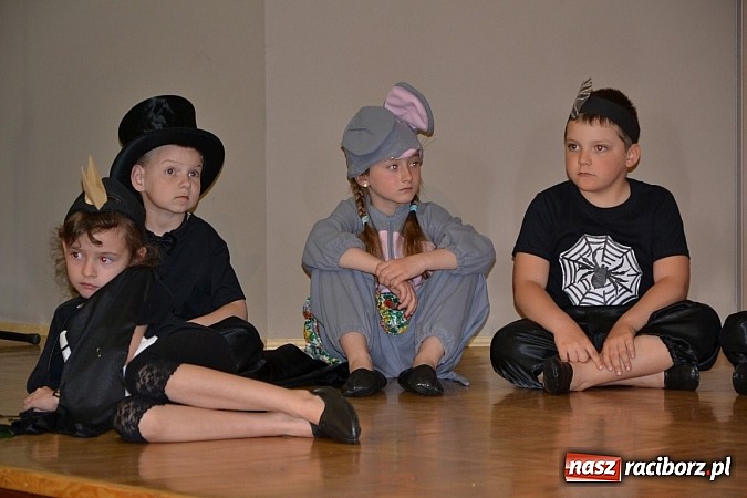 Zdjęcie w galerii na portalu naszraciborz.pl: Teatrzyki przedszkolne na przeglądzie w Tworkowie wiadomości z regionu