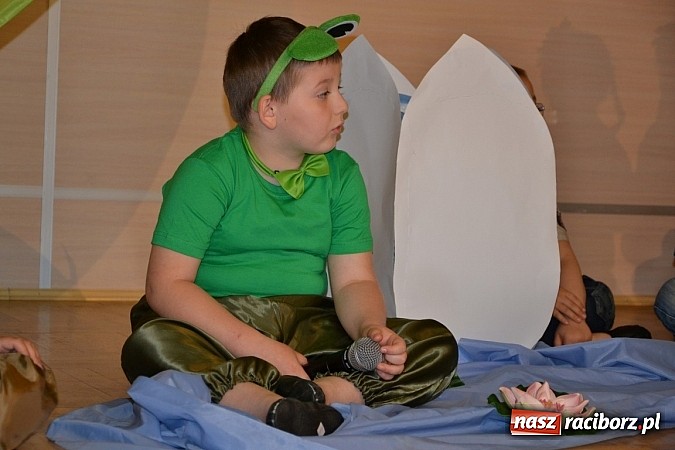 Zdjęcie w galerii na portalu naszraciborz.pl: Teatrzyki przedszkolne na przeglądzie w Tworkowie wiadomości z regionu