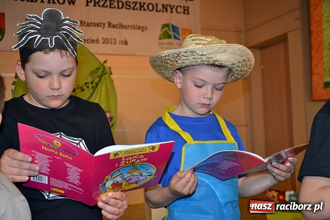 Zdjęcie w galerii na portalu naszraciborz.pl: Teatrzyki przedszkolne na przeglądzie w Tworkowie wiadomości z regionu