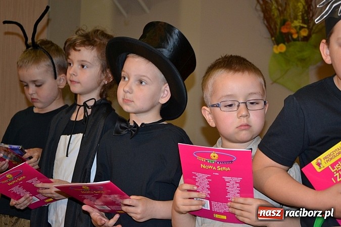 Zdjęcie w galerii na portalu naszraciborz.pl: Teatrzyki przedszkolne na przeglądzie w Tworkowie wiadomości z regionu