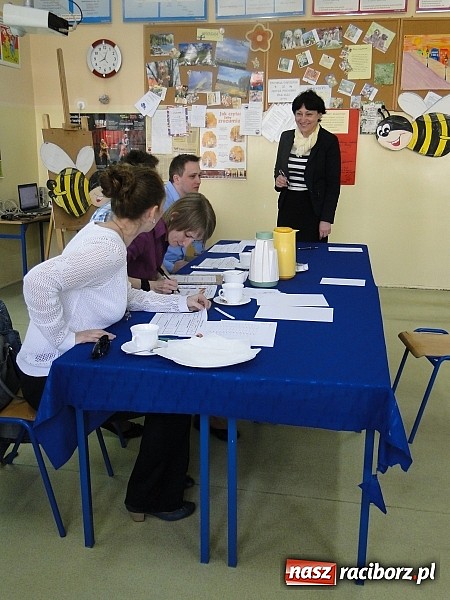 Zdjęcie w galerii na portalu naszraciborz.pl: Zmagania z angielskim alfabetem wiadomości z regionu
