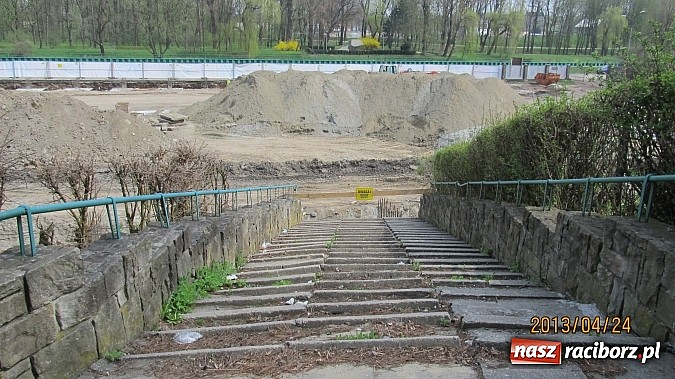 Zdjęcie w galerii na portalu naszraciborz.pl: Budowa nowej hali lekkoatletycznej przy SMS-ie idzie zgodnie z planem wiadomości z regionu