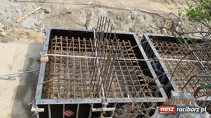 Zdjęcie w galerii na portalu naszraciborz.pl: Budowa nowej hali lekkoatletycznej przy SMS-ie idzie zgodnie z planem wiadomości z regionu