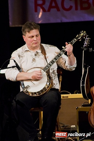 Zdjęcie w galerii na portalu naszraciborz.pl: Publiczność Strzechy straciła głowę dla bluesa! wiadomości z regionu