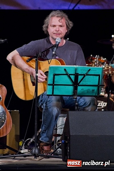 Zdjęcie w galerii na portalu naszraciborz.pl: Publiczność Strzechy straciła głowę dla bluesa! wiadomości z regionu