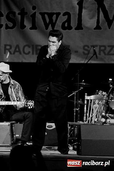 Zdjęcie w galerii na portalu naszraciborz.pl: Publiczność Strzechy straciła głowę dla bluesa! wiadomości z regionu