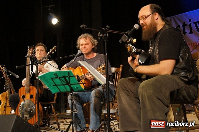Zdjęcie w galerii na portalu naszraciborz.pl: Publiczność Strzechy straciła głowę dla bluesa! wiadomości z regionu