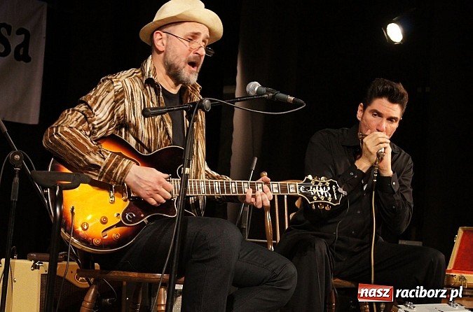 Zdjęcie w galerii na portalu naszraciborz.pl: Publiczność Strzechy straciła głowę dla bluesa! wiadomości z regionu