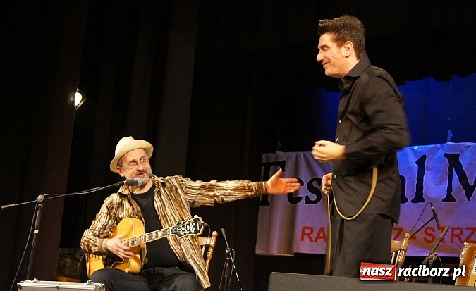 Zdjęcie w galerii na portalu naszraciborz.pl: Publiczność Strzechy straciła głowę dla bluesa! wiadomości z regionu