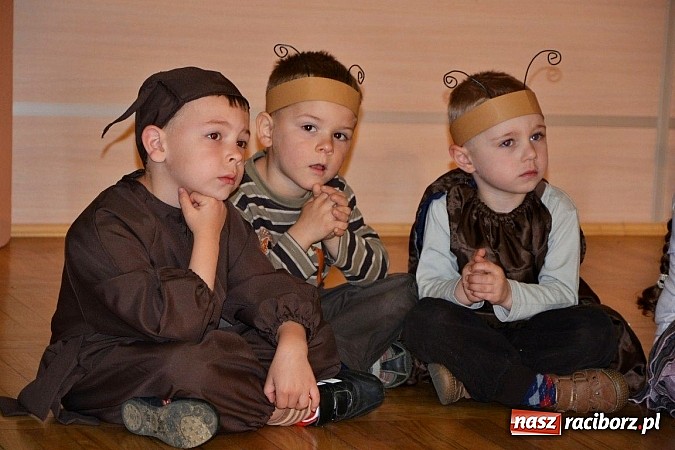 Zdjęcie w galerii na portalu naszraciborz.pl: Przedszkolaki pokazały swoje zdolności aktorskie wiadomości z regionu