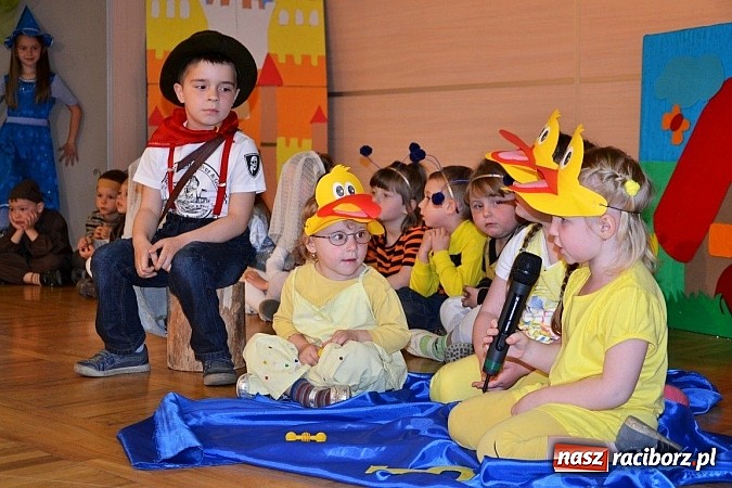Zdjęcie w galerii na portalu naszraciborz.pl: Przedszkolaki pokazały swoje zdolności aktorskie wiadomości z regionu