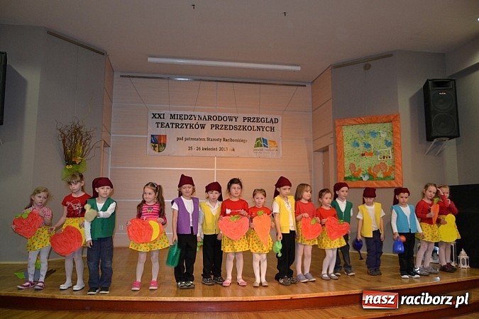 Zdjęcie w galerii na portalu naszraciborz.pl: Przedszkolaki pokazały swoje zdolności aktorskie wiadomości z regionu