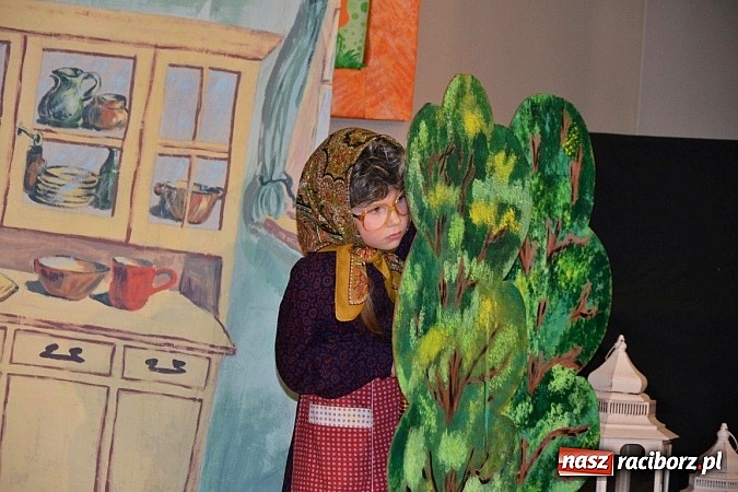 Zdjęcie w galerii na portalu naszraciborz.pl: Przedszkolaki pokazały swoje zdolności aktorskie wiadomości z regionu