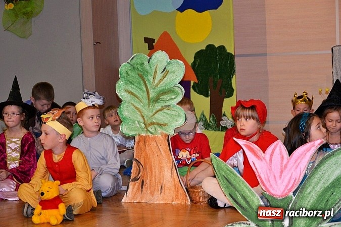 Zdjęcie w galerii na portalu naszraciborz.pl: Przedszkolaki pokazały swoje zdolności aktorskie wiadomości z regionu