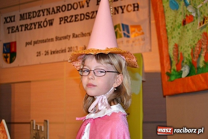 Zdjęcie w galerii na portalu naszraciborz.pl: Przedszkolaki pokazały swoje zdolności aktorskie wiadomości z regionu