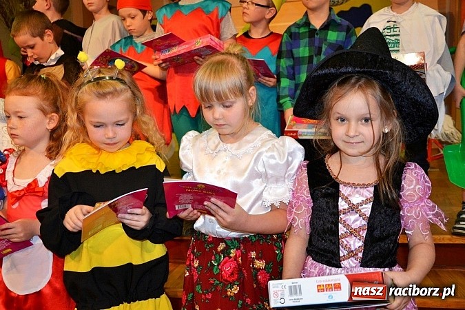 Zdjęcie w galerii na portalu naszraciborz.pl: Przedszkolaki pokazały swoje zdolności aktorskie wiadomości z regionu