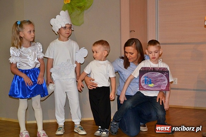 Zdjęcie w galerii na portalu naszraciborz.pl: Przedszkolaki pokazały swoje zdolności aktorskie wiadomości z regionu